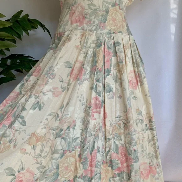 v i n t a g e :: Pastel Floral Romantic Cottagecore ILGWU Dress - Picture 4 of 14